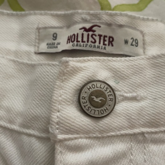 EUC Hollister ripped shorts - Picture 2 of 3